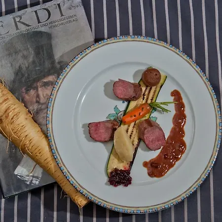 לינה וארוחת בוקר Verdi ברוז'